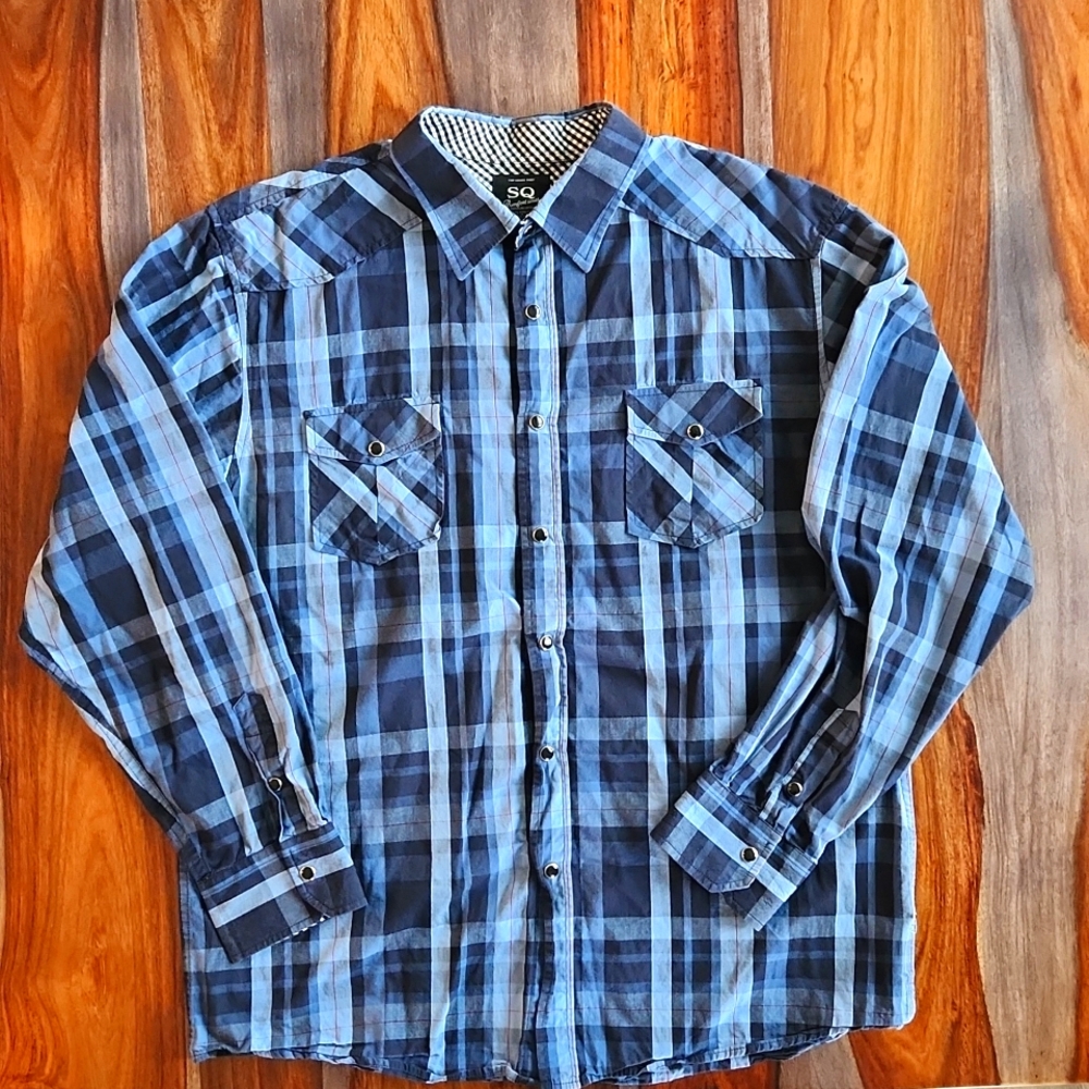 SQ Men's Button Down Shirt, XL, Black Pearlized Buttons, Ginghim on Cuff